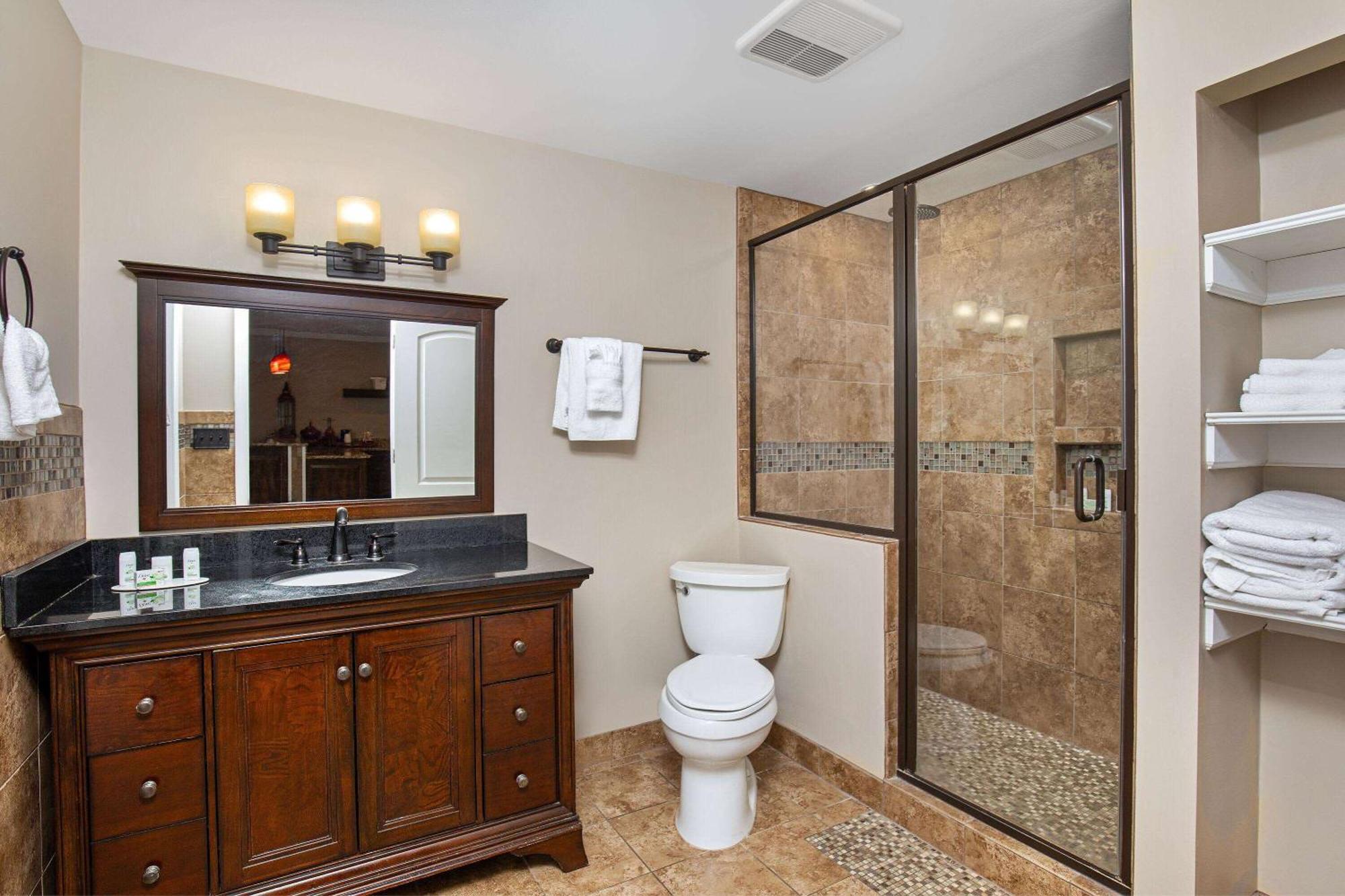 Ramada By Wyndham Bowling Hotel Bowling Green