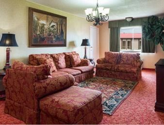 Hotel Ramada By Wyndham Bowling